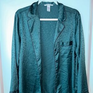 Victoria’s Secret Star Pajama Top